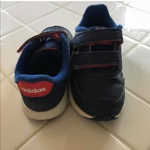 Adidas Navy/Blue Toddler Shoe size 9K.